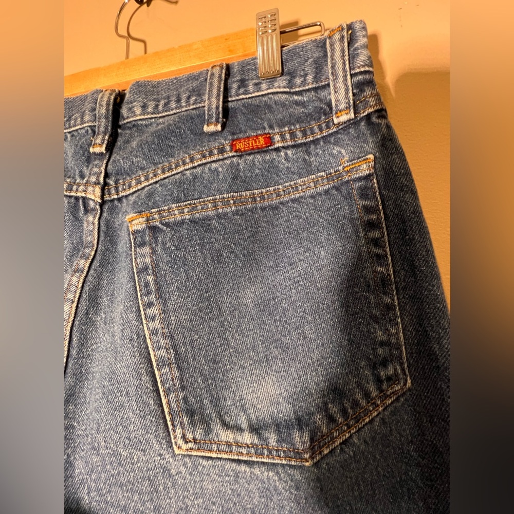 Rustler by Wrangler Ripped Straight Leg Jeans Women’s Size 32W/32L - Picture 8 of 8